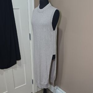 WILFRED Wool Cashmere Sleeveless Knit Sweater Long Slits Turtleneck